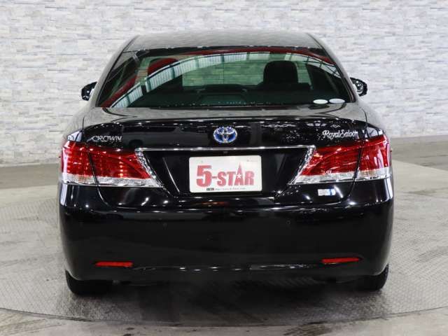 TOYOTA CROWN SEDAN HYBRID 2017 Image 31