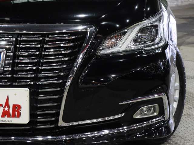 TOYOTA CROWN SEDAN HYBRID 2017 Image 31