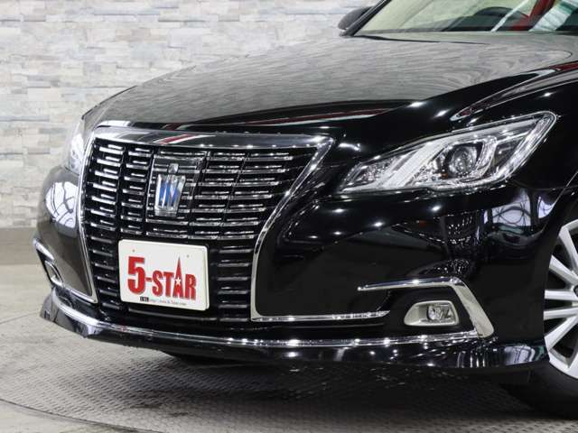 TOYOTA CROWN SEDAN HYBRID 2017 Image 31