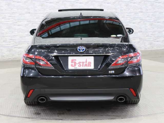 TOYOTA CROWN SEDAN HYBRID 2018 Image 31