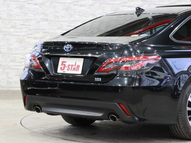 TOYOTA CROWN SEDAN HYBRID 2018 Image 31