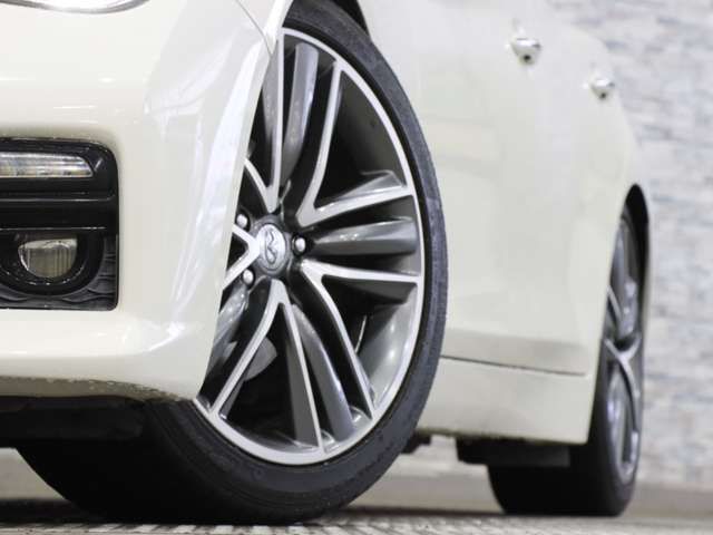 NISSAN SKYLINE 2015 Image 31