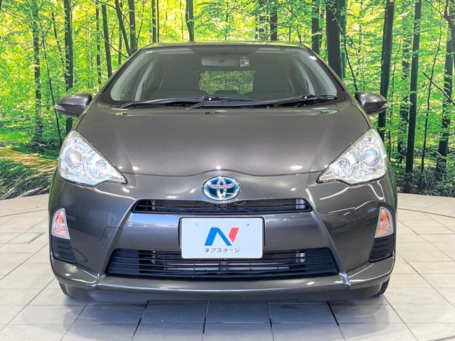 TOYOTA AQUA 2014 Image 31