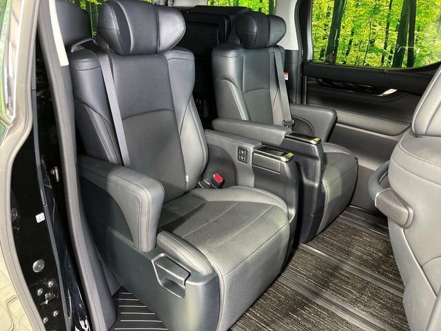 TOYOTA ALPHARD 4WD 2022 Image 31