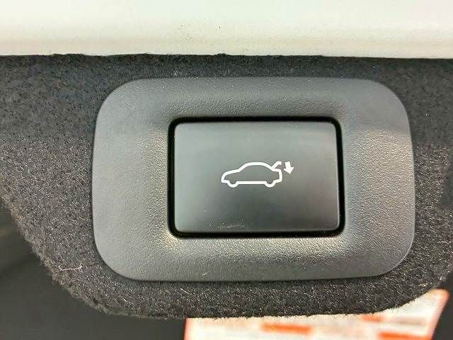 TOYOTA CROWN CROSSOVER 2023 Image 31