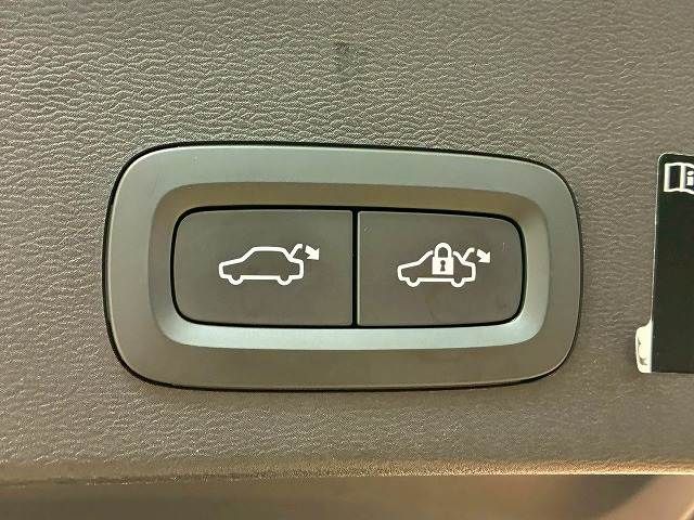 VOLVO XC40 2020 Image 31