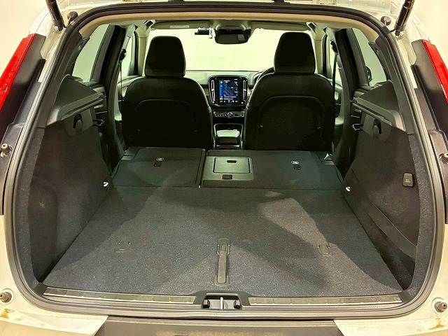 VOLVO XC40 2020 Image 31