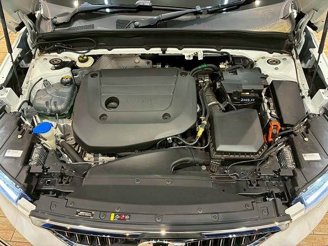 VOLVO XC40 2020 Image 31