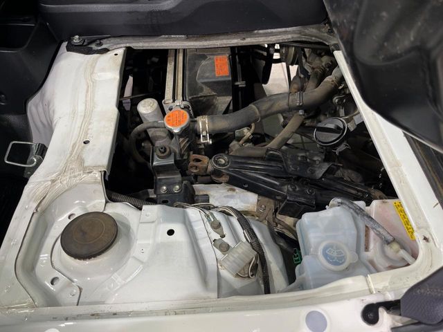 DAIHATSU HIJET TRUCK 4WD 2016 Image 31