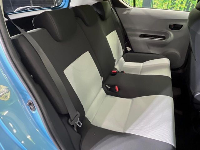 TOYOTA AQUA 2013 Image 31