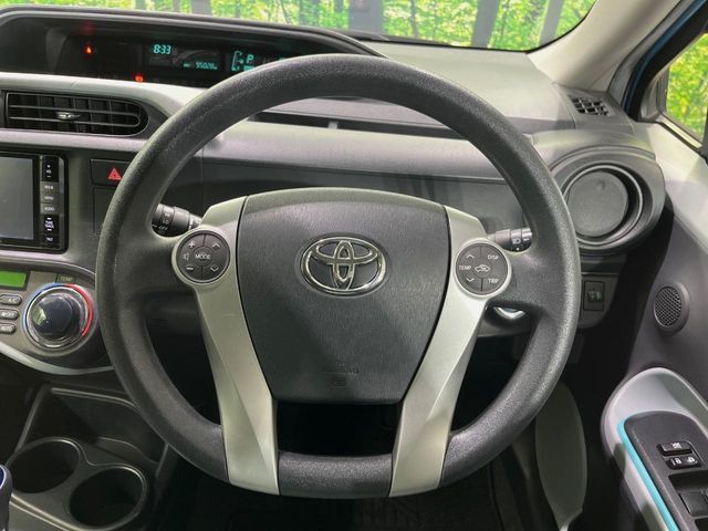 TOYOTA AQUA 2013 Image 31