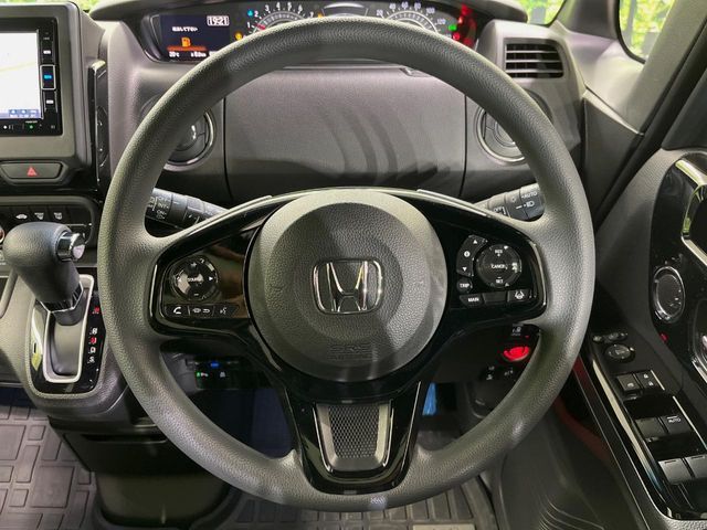 HONDA N BOX 2021 Image 31