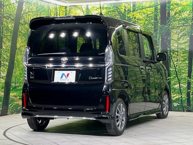 HONDA N BOX 2021 Image 31