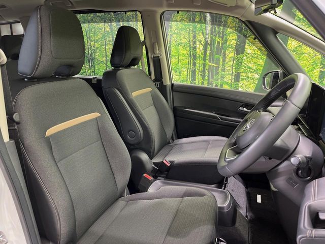 NISSAN SERENA  WG 2023 Image 31