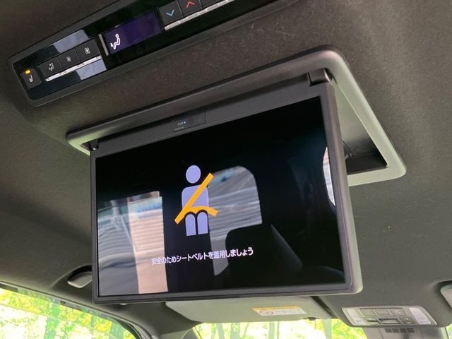 TOYOTA VOXY HYBRID 2025 Image 31