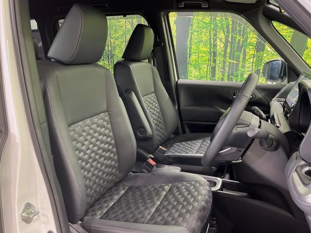 TOYOTA VOXY HYBRID 2024 Image 31