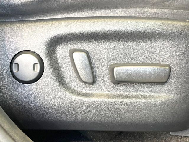 TOYOTA HARRIER 2WD 2018 Image 31