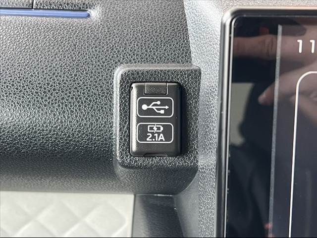 DAIHATSU TANTO 2021 Image 31