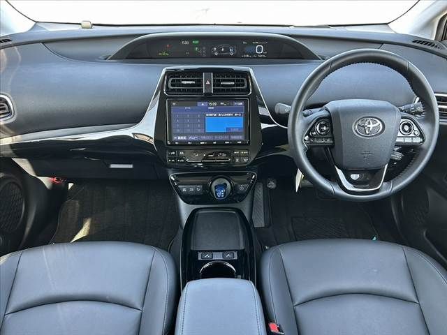 TOYOTA PRIUS 2019 Image 31