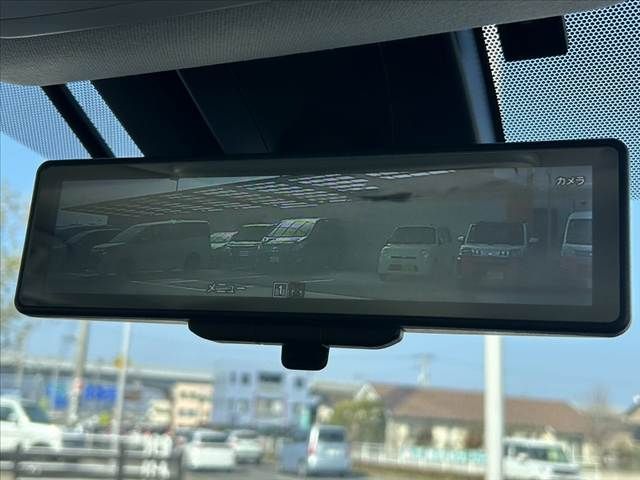 TOYOTA PRIUS 2019 Image 31
