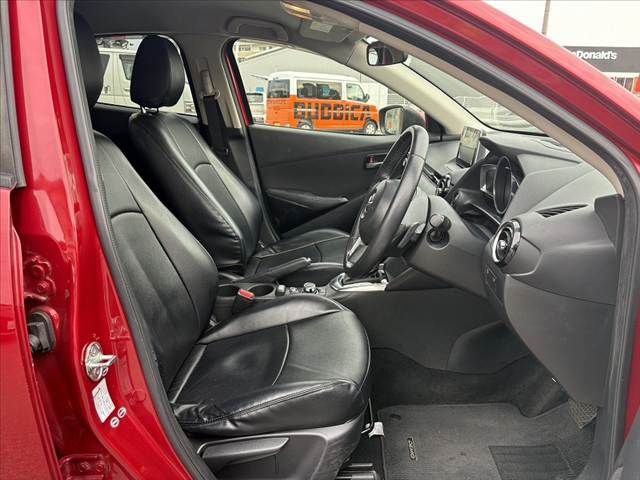 MAZDA DEMIO 2015 Image 31