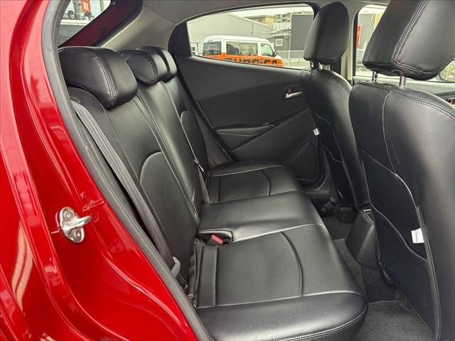 MAZDA DEMIO 2015 Image 31