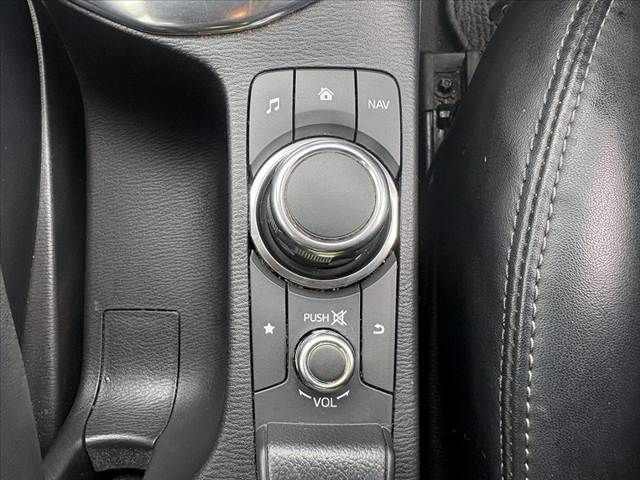 MAZDA DEMIO 2015 Image 31