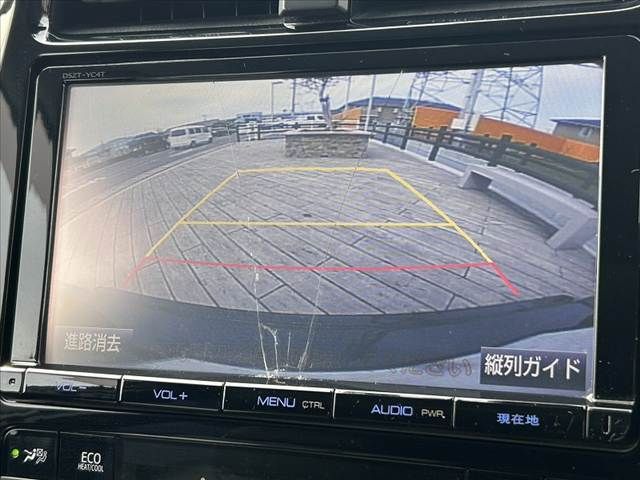 TOYOTA PRIUS 2017 Image 31