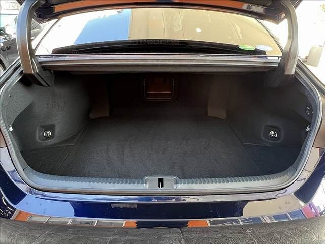 TOYOTA LEXUS ES300H 2020 Image 31