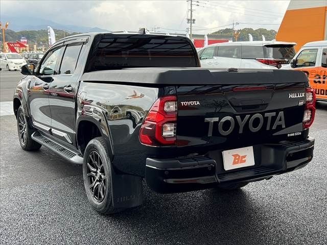 TOYOTA HILUX 4WD 2022 Image 31
