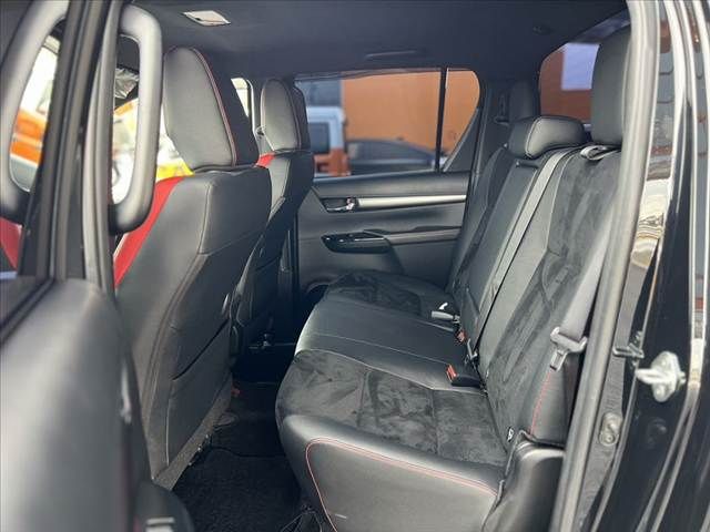TOYOTA HILUX 4WD 2022 Image 31