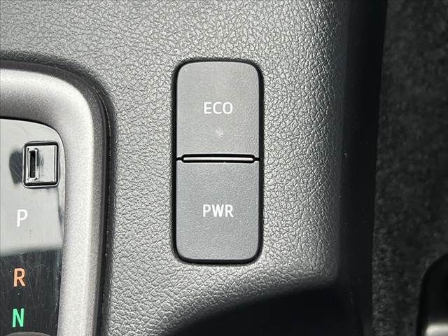 TOYOTA HILUX 4WD 2022 Image 31