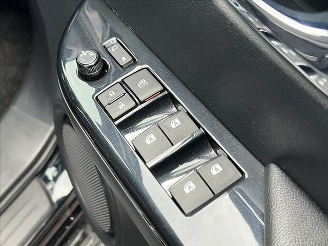 TOYOTA HILUX 4WD 2022 Image 31