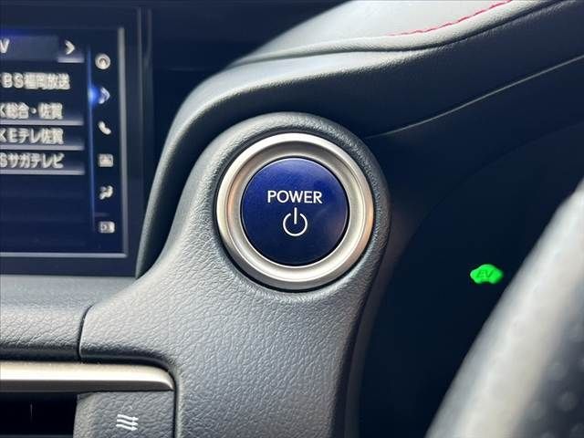 TOYOTA LEXUS IS300H 2017 Image 31