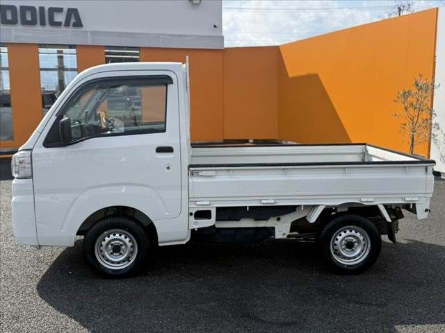DAIHATSU HIJET TRUCK 4WD 2018 Image 31