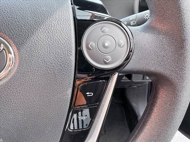 TOYOTA AQUA 2018 Image 31