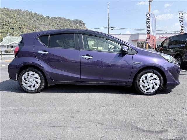 TOYOTA AQUA 2018 Image 31