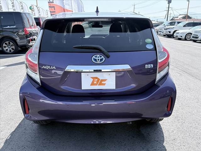 TOYOTA AQUA 2018 Image 31