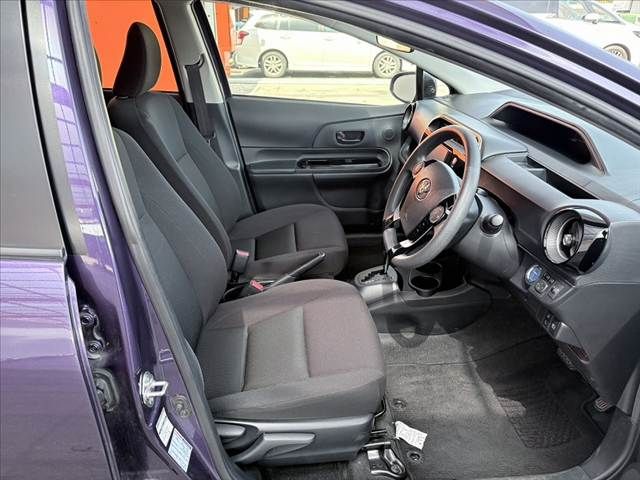 TOYOTA AQUA 2018 Image 31