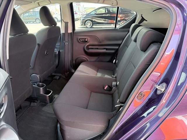 TOYOTA AQUA 2018 Image 31