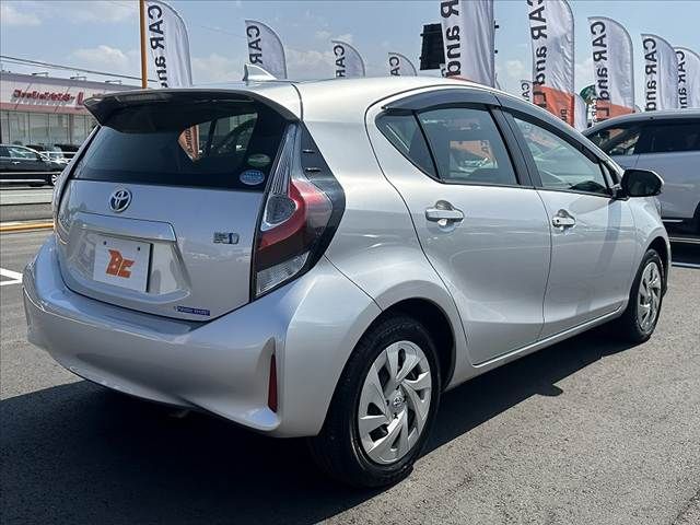 TOYOTA AQUA 2021 Image 31