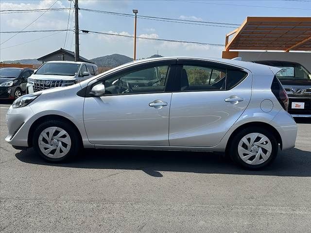 TOYOTA AQUA 2021 Image 31