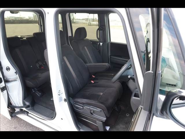 HONDA N BOX CUSTOM 2018 Image 31