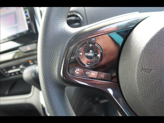 HONDA N BOX CUSTOM 2018 Image 31