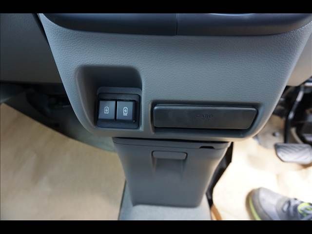 NISSAN NV100 CLIPPER 1996 Image 31