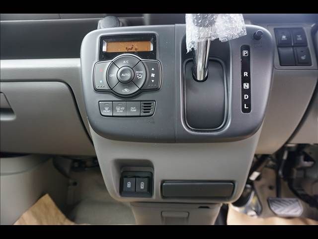 NISSAN NV100 CLIPPER 4WD 2026 Image 31