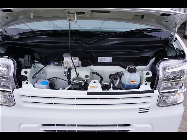 NISSAN NV100 CLIPPER 2026 Image 31