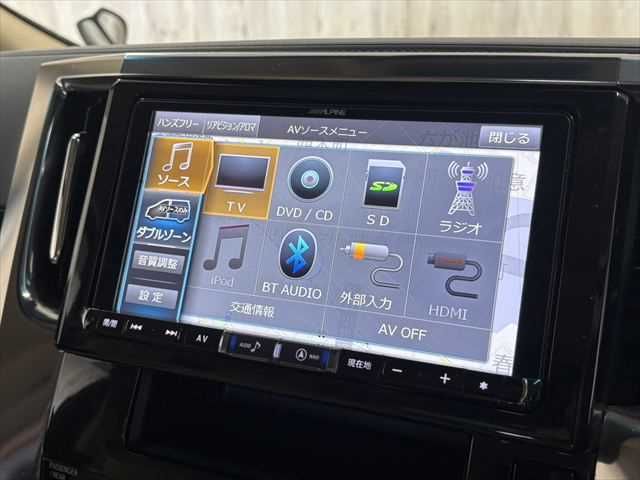 TOYOTA ALPHARD HYBRID 4WD 2018 Image 31
