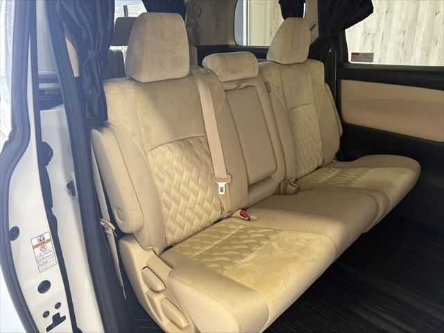 TOYOTA ALPHARD HYBRID 4WD 2018 Image 31