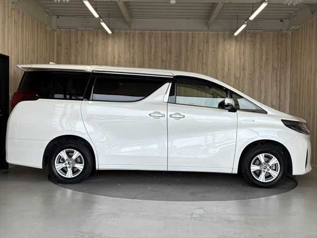 TOYOTA ALPHARD HYBRID 4WD 2018 Image 31
